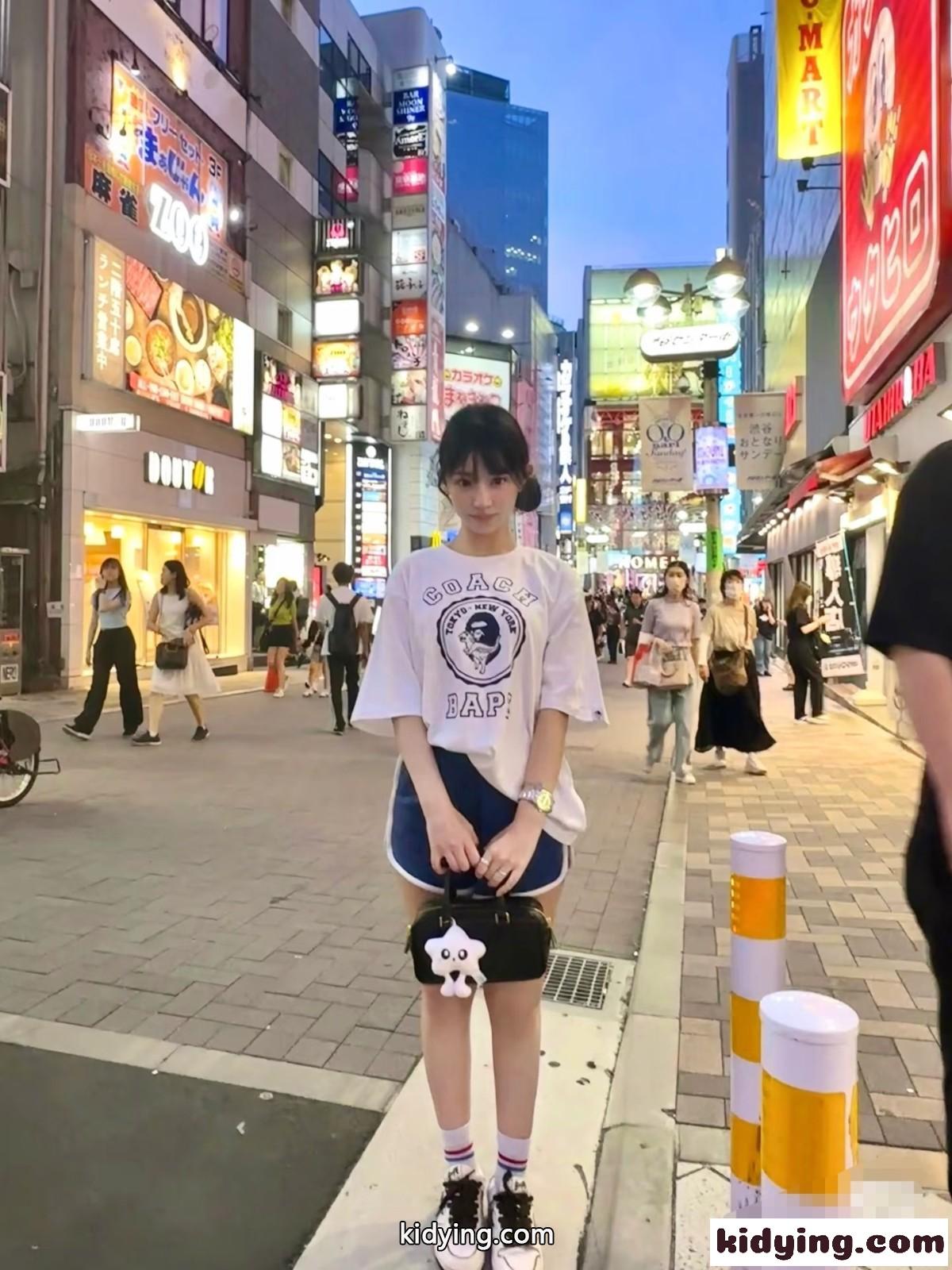 注目コラボ BAPE X COACH 半袖Tシャツ コーチ Tシャツ スーパーコピー ユニセックス-0