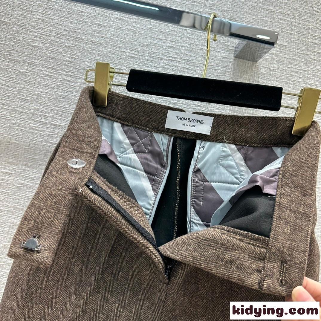 ヘリンボーン ウール クラシック バックストラップ スラックス トムブラウン パンツ コピー-2