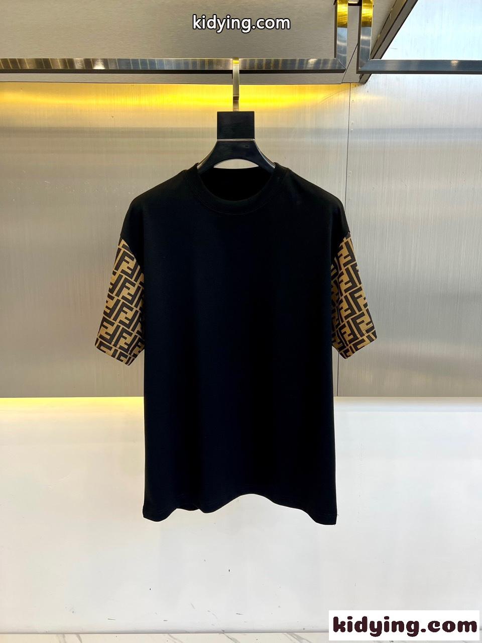 FFジャガード 切り替え 半袖Tシャツ フェンディ Tシャツ コピー ブラック-0