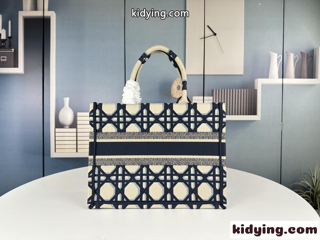 大人気 DIOR BOOK TOTE バッグ ミディアム クリスチャン・ディオール バッグ コピー-2