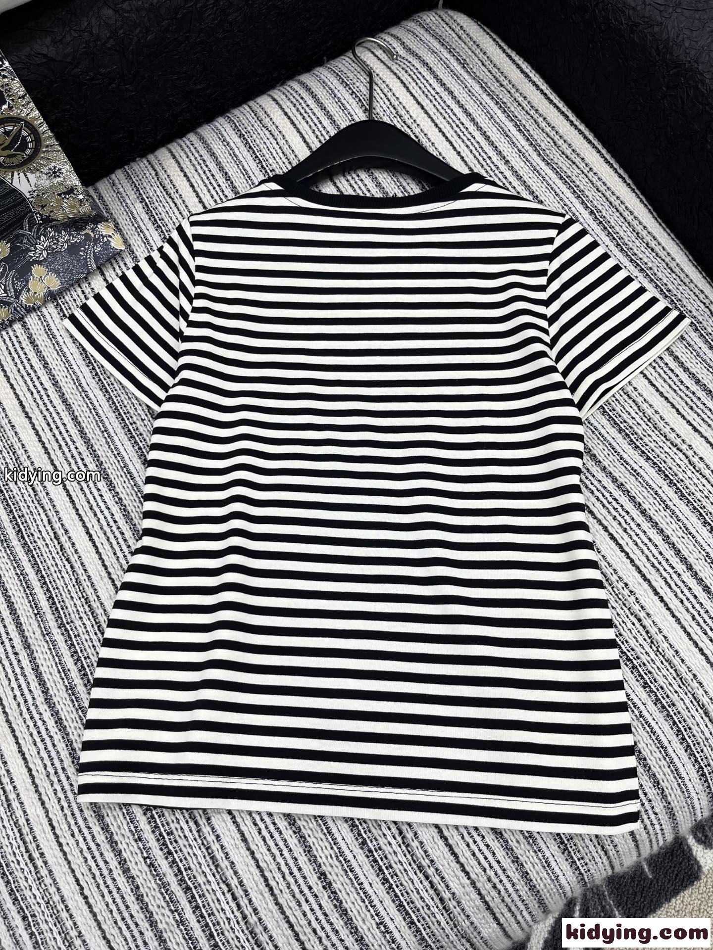 モンクレール Tシャツ コピー おしゃれ コットン 半袖Tシャツ レディース トップス-0