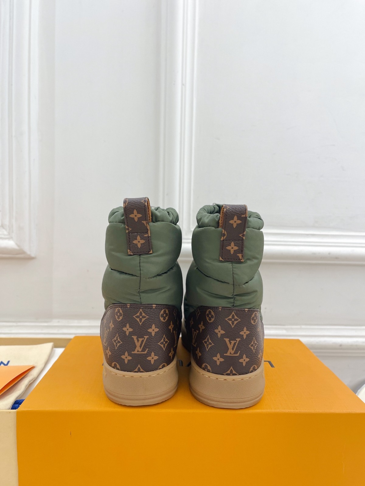 大人気❤LV クラウド・ライン アンクルブーツ ルイヴィトン ブーツ コピー グリーン-3