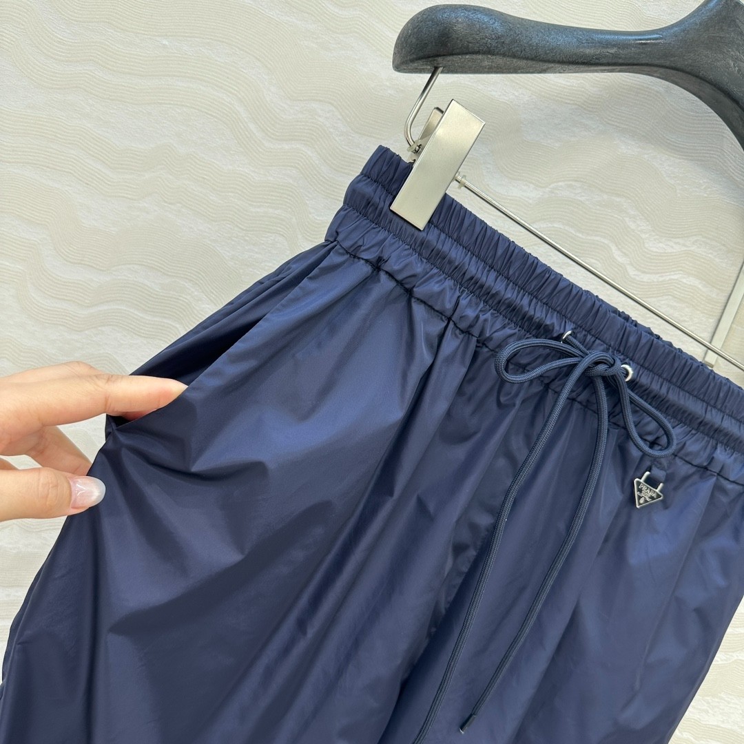 軽量 カジュアル ナイロン ロングパンツ プラダ パンツ コピー レディース-2