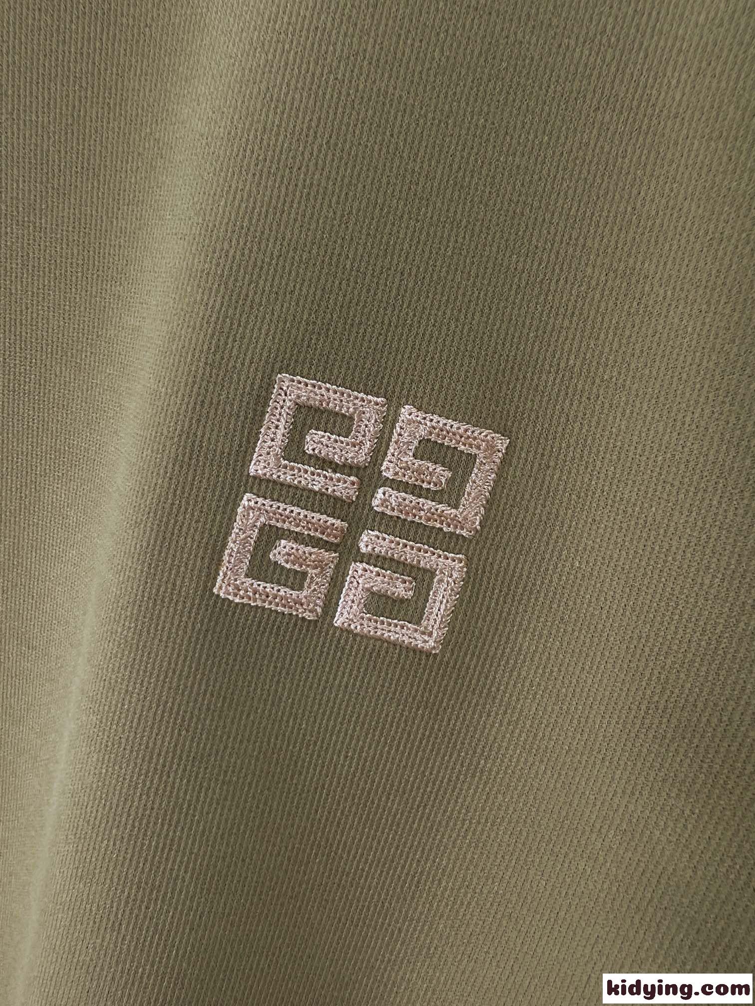 クルーネック 4G スウェットシャツ ジバンシィ Tシャツ コピー 長袖Tシャツ カーキ-2