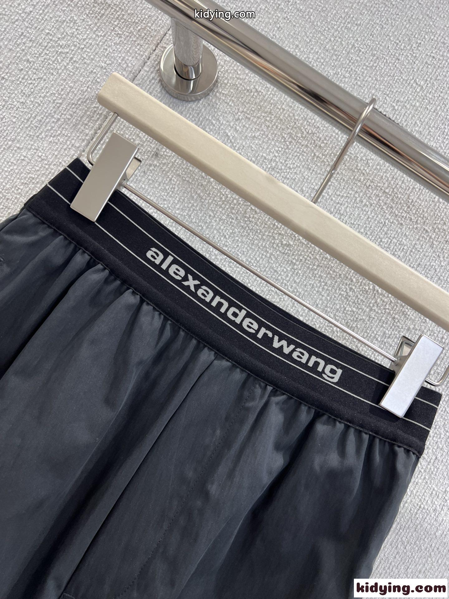 アレキサンダーワング パンツ 偽物 スタイリッシュ ウエストロゴ ロングパンツ ブラック-0