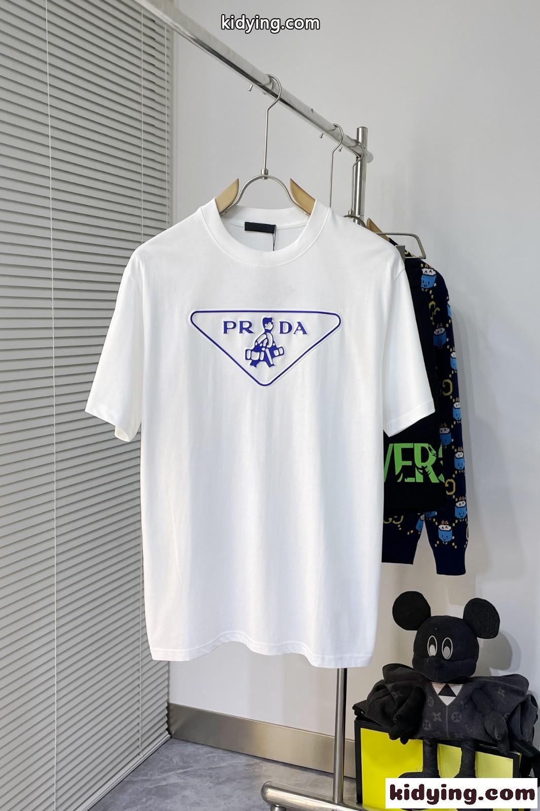 シンプル 着回し クルーネック ロゴ プラダ Tシャツ コピー 半袖 トップス-0