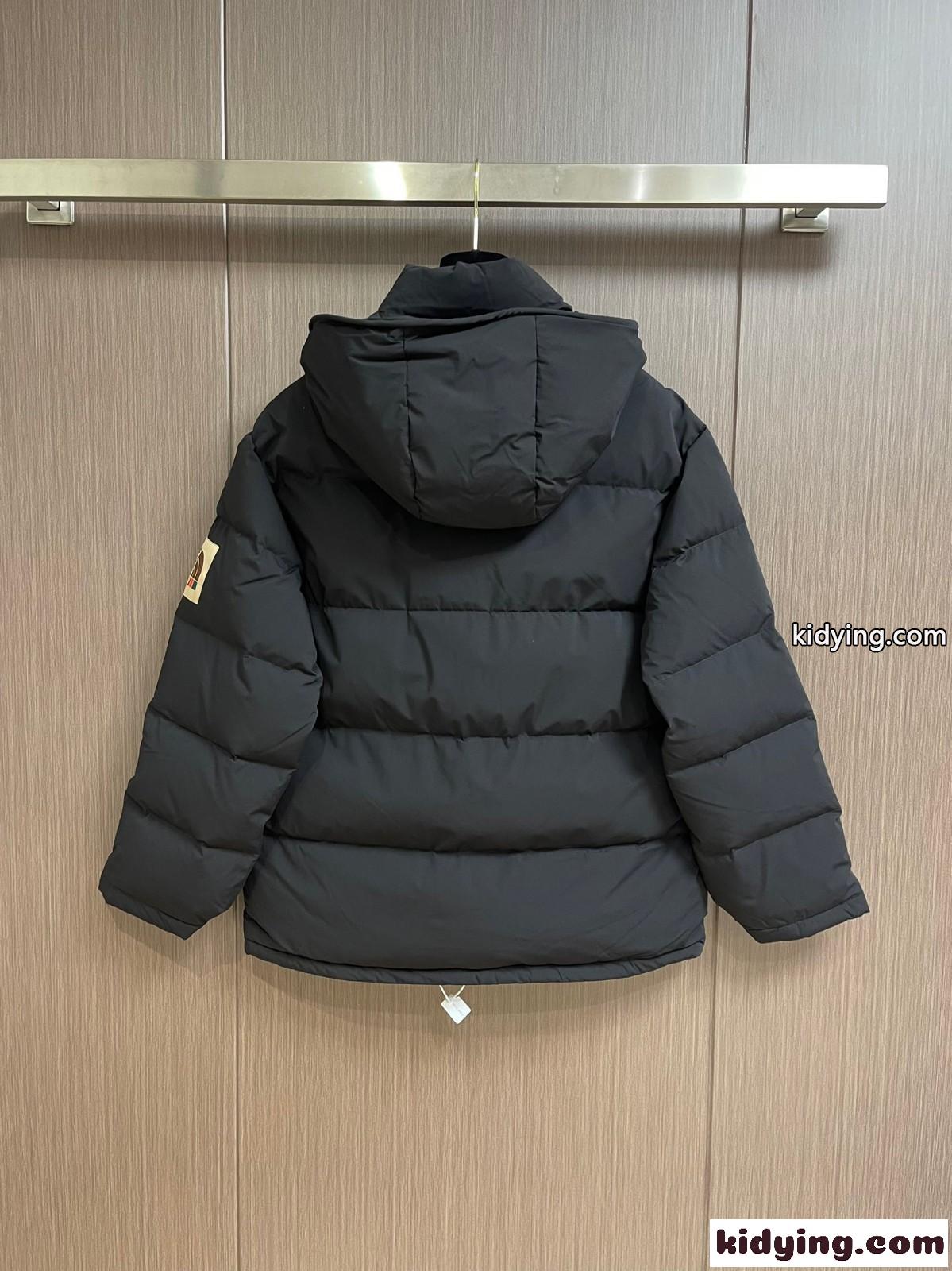 GUCCI x The North Face 暖かい グッチ ダウンジャケット コピー 防風 防寒-1