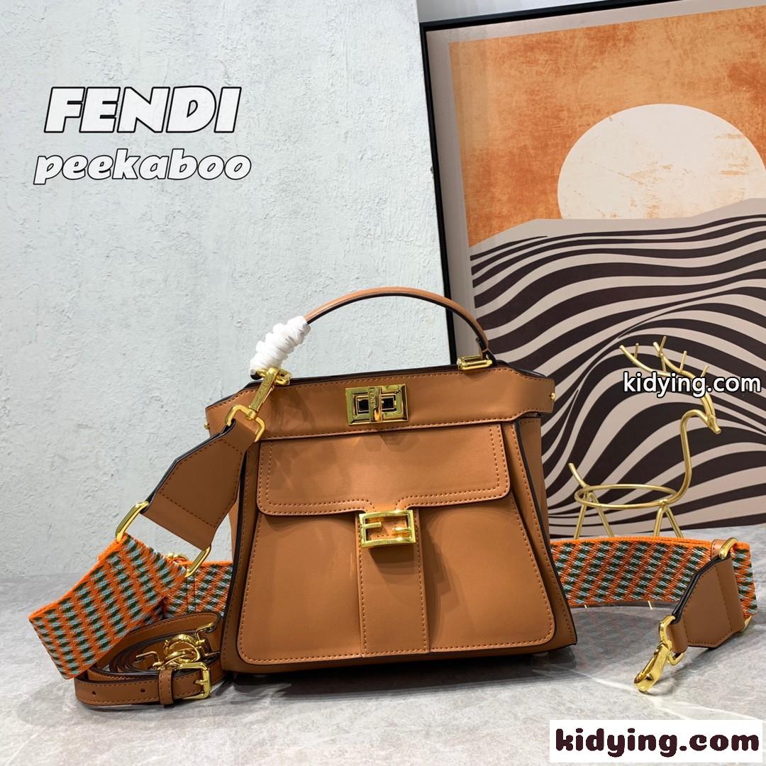 ピーカブー スモール バゲットポケット フェンディ バッグ 人気 コピー ハンドバッグ ブラウン-0