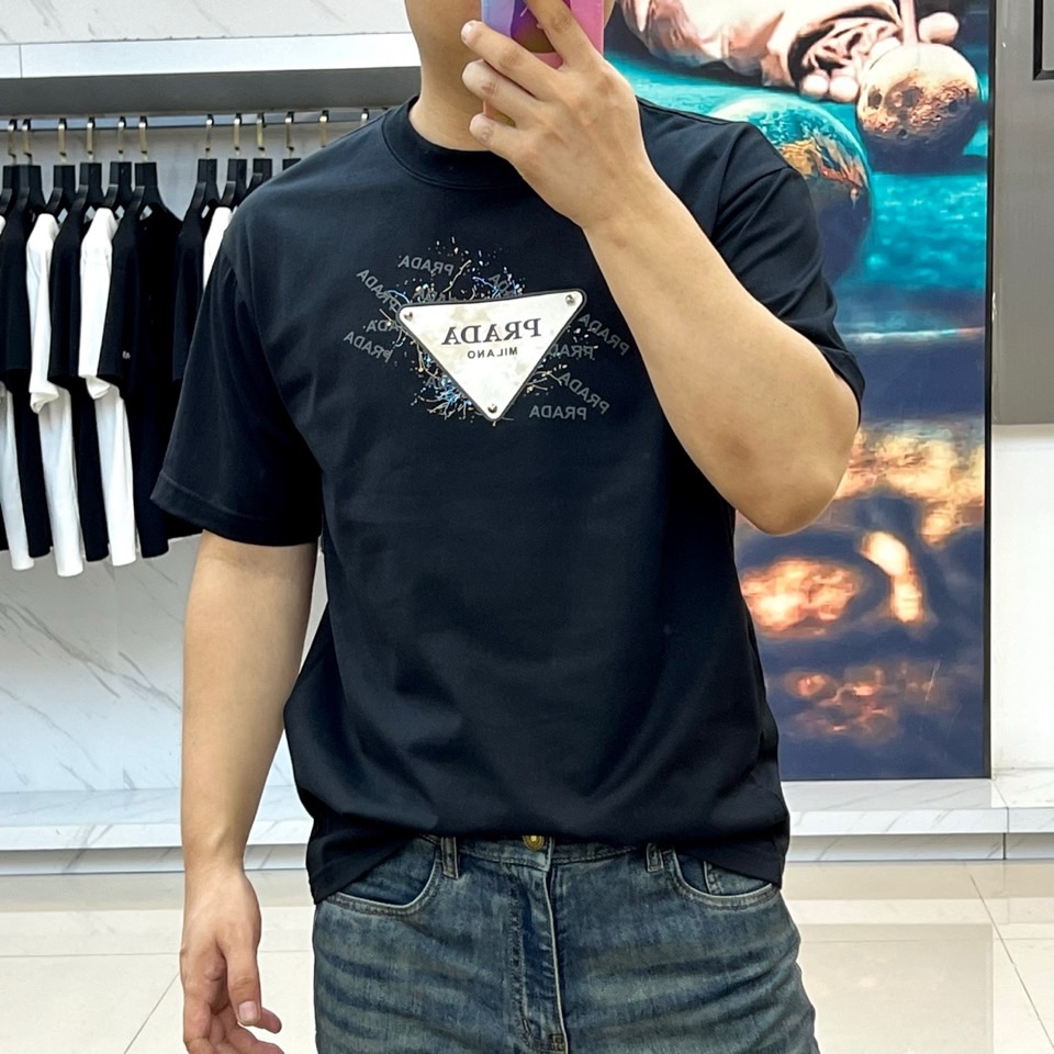 ベーシック クルーネック 半袖Tシャツ プラダ Tシャツ 偽物 コットン ブラック-1
