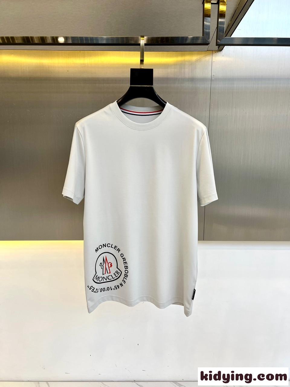 カジュアル 快適 クルーネック 半袖Tシャツ モンクレール Tシャツ コピー グレー-0
