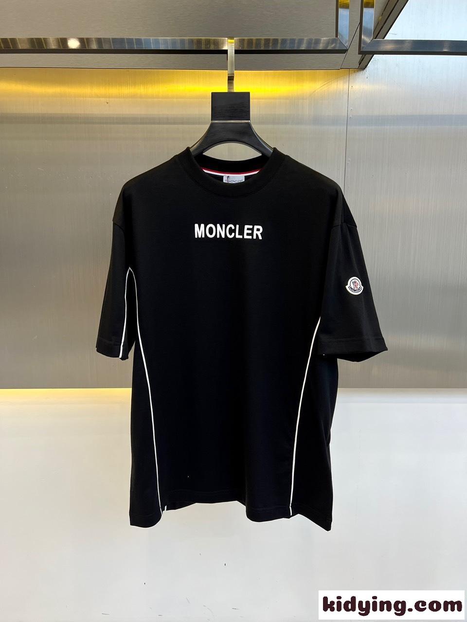 モンクレール 半袖Tシャツ コピー カジュアル ロゴ コットンtシャツ ブラック-0