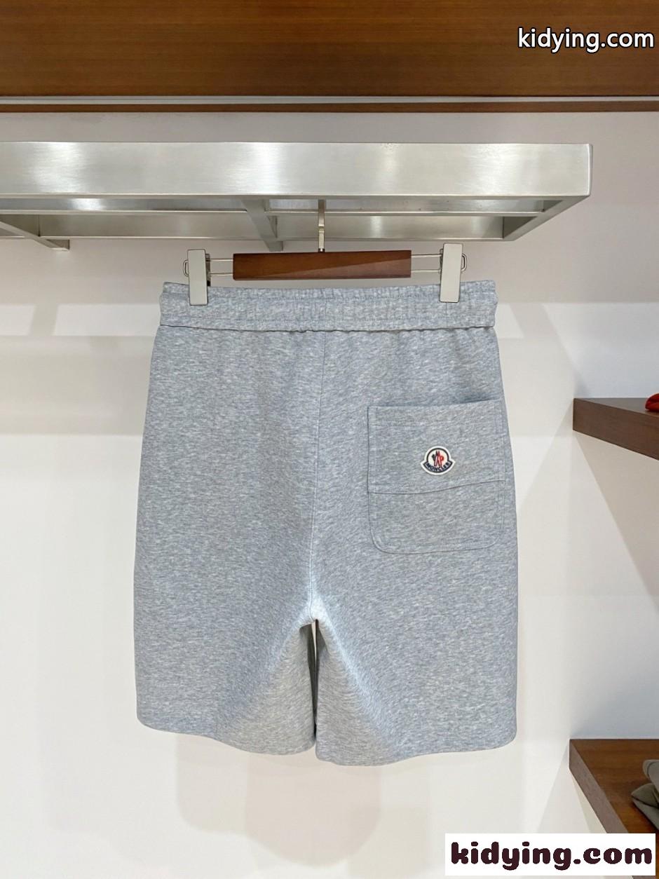 カジュアル ロゴ刺繍 ショートパンツ モンクレール パンツ 偽物 グレー-3
