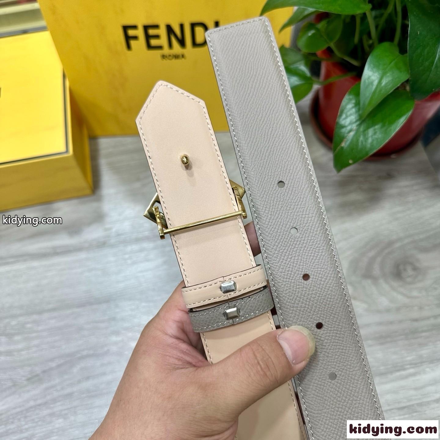 FFダイヤモンド ベルト フェンディ ベルト 偽物 リバーシブル 合わせやすい-4