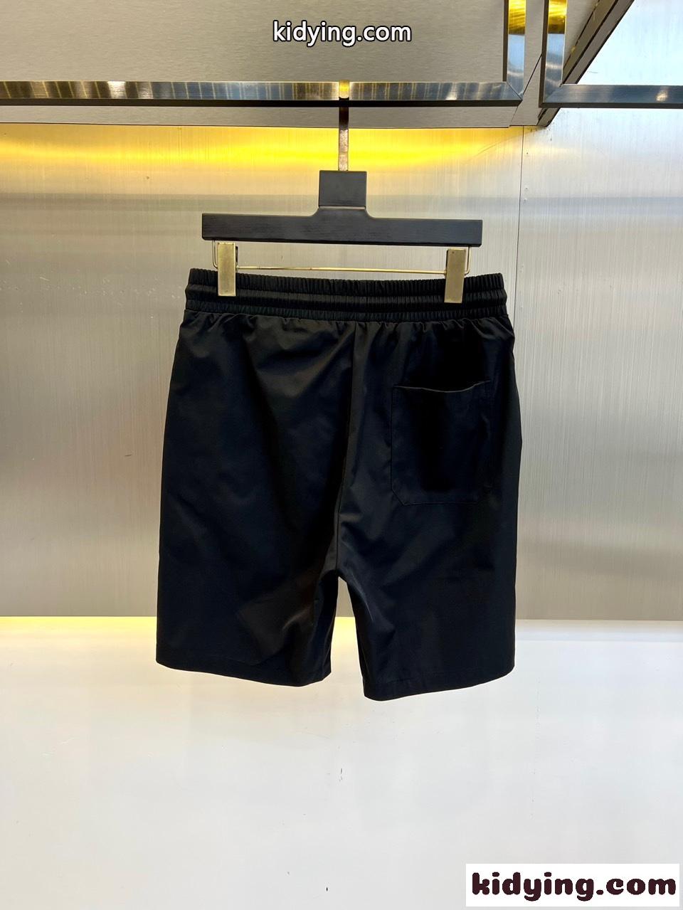 シンプル ロゴ入り ショートパンツ ロエベ パンツ 偽物 メンズ ブラック-0