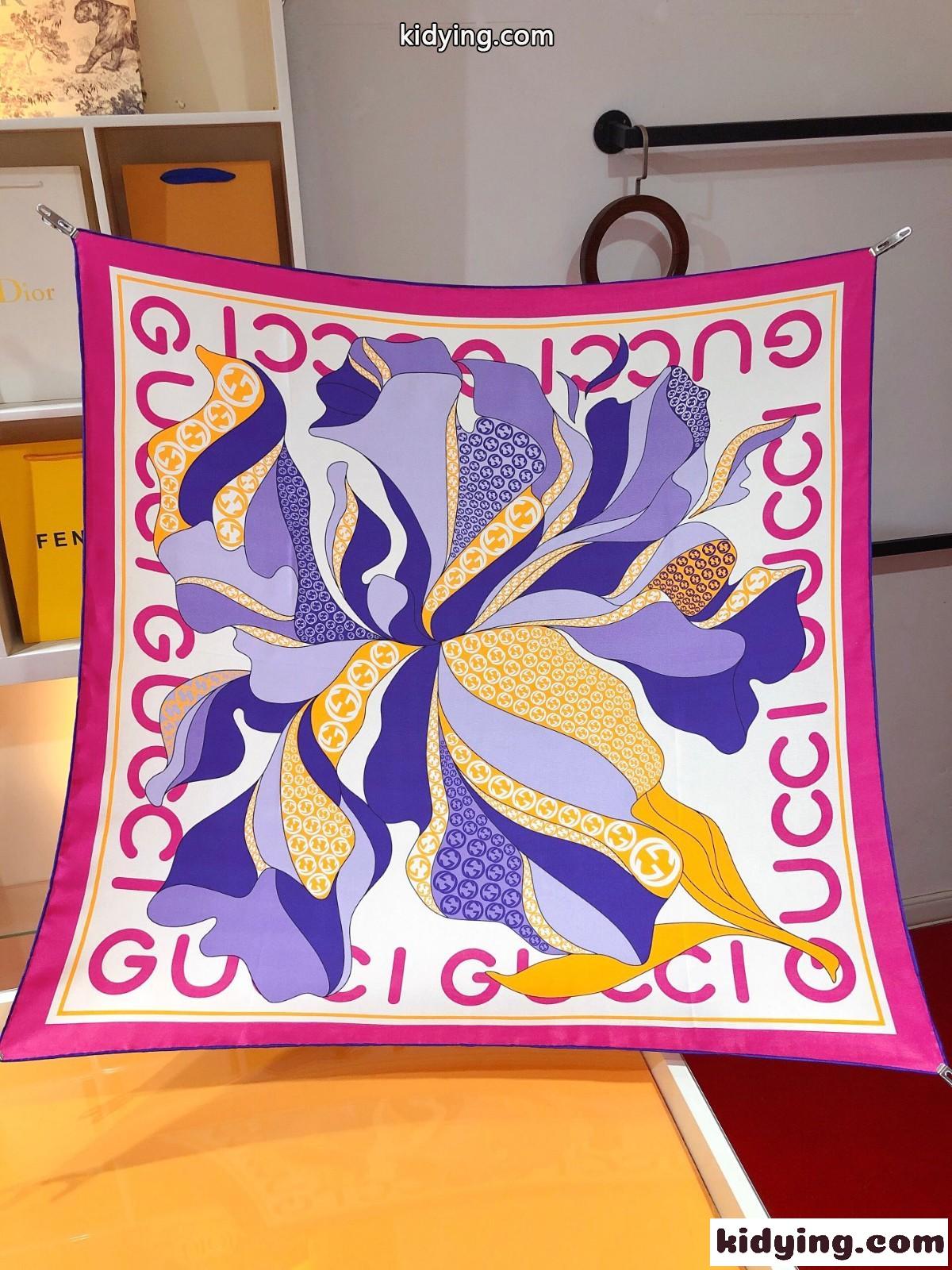 GUCCI マキシ フラワー プリント シルク スカーフ スーパーコピー 90CM レディース-0