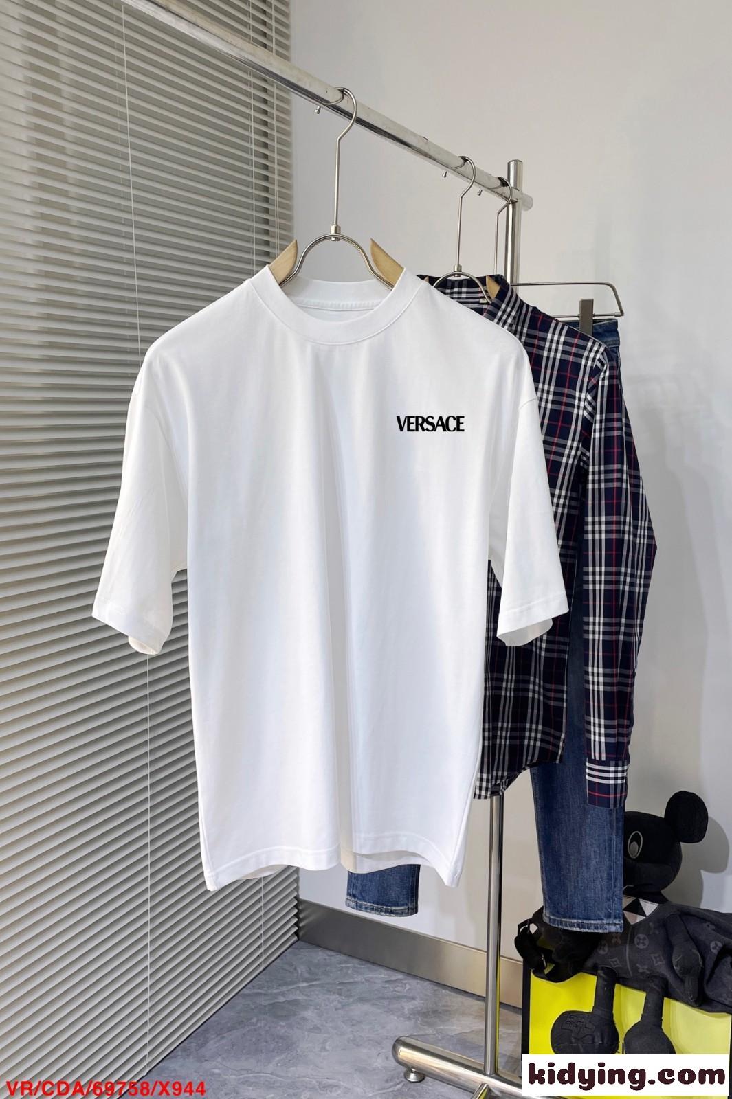 ベーシック 着回し クルーネック ヴェルサーチェ Tシャツ コピー 半袖 トップスホ ワイト-1