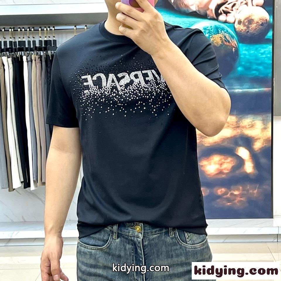 ラインストーン付き ロゴ 半袖Tシャツ ヴェルサーチェ Tシャツ コピー ブラック-1