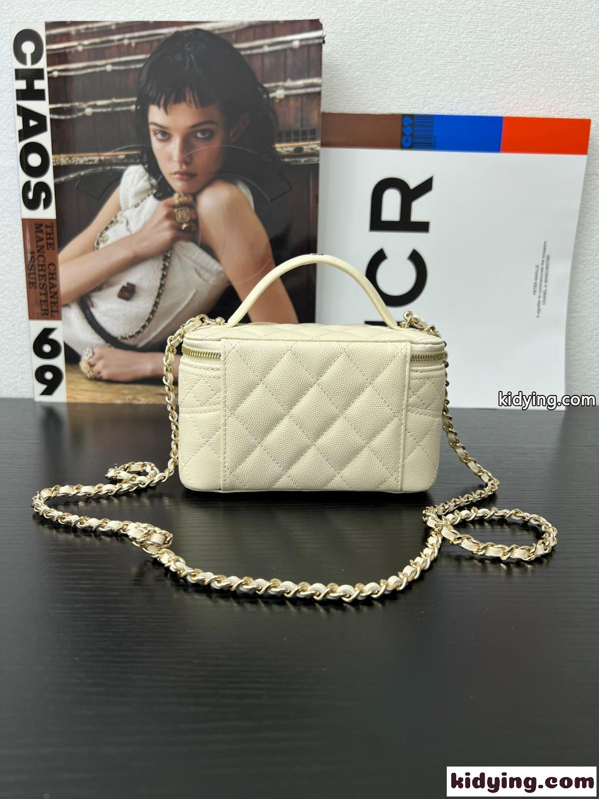 絶対欲しい～Ｎ級品 シャネル 25c ショルダーバッグ スーパーコピー バニティバッグ ベージュ AP4404-1
