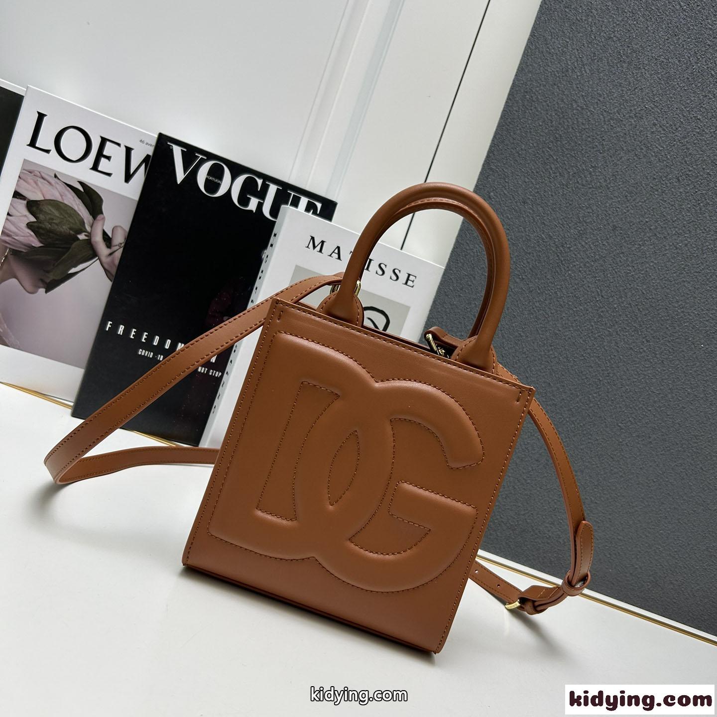 DG DAILY ショッピングバッグ ミニ ドルチェ&ガッバーナ バッグ スーパーコピー ブラウン-0