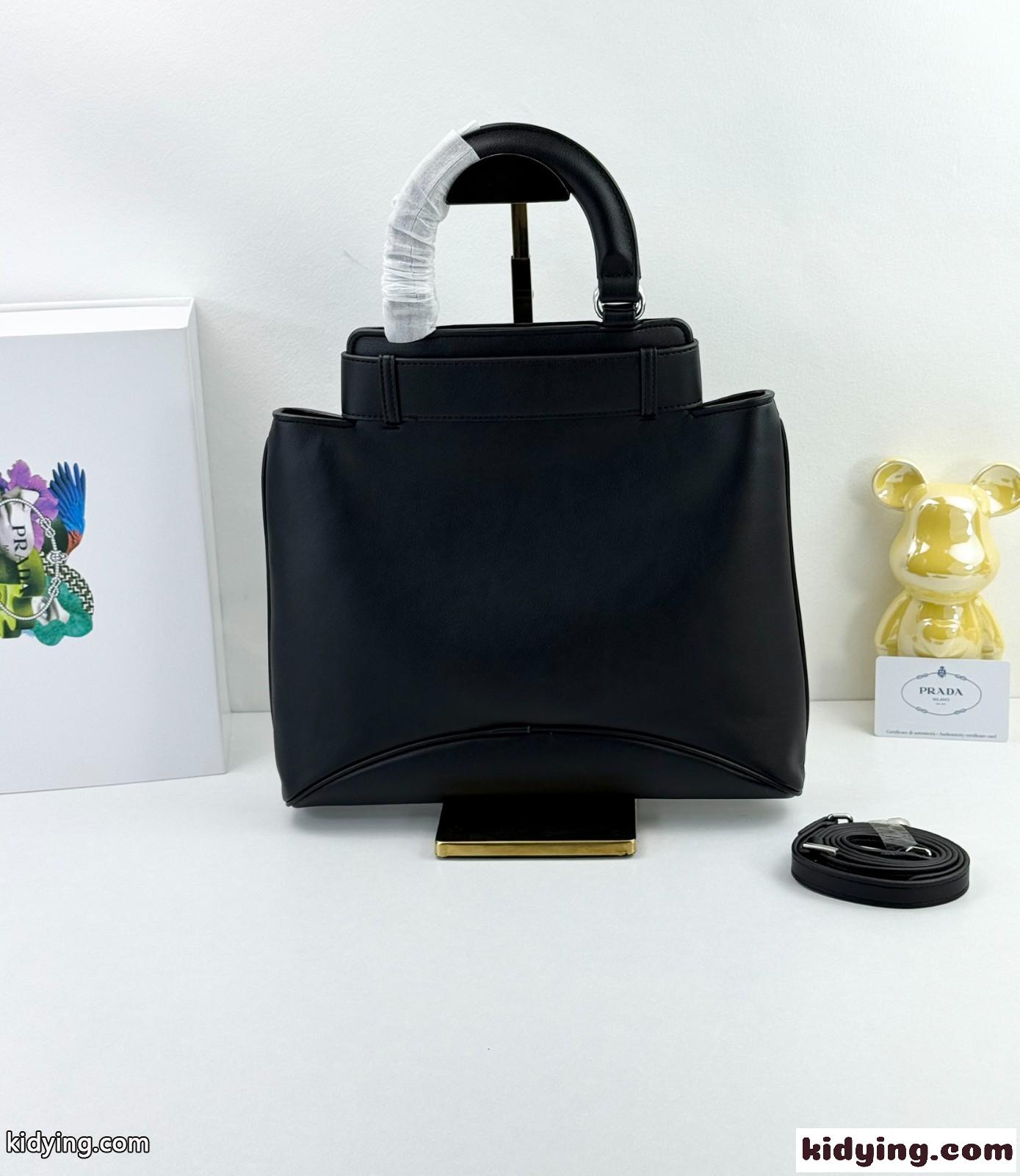 新作♪PRADA エチュード ミディアム レザーバッグ プラダ バッグ コピー ブラック-0