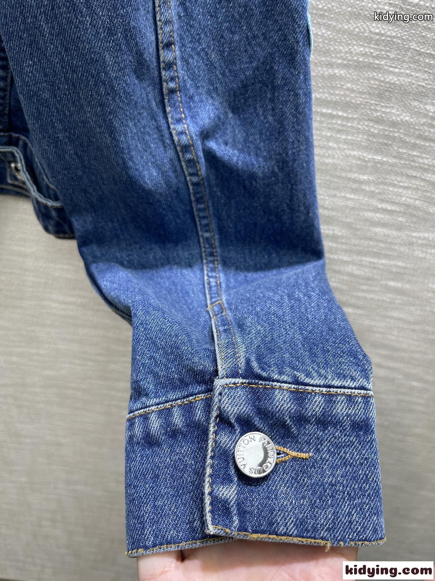 LV × YK フェイスパッチフィットデニムジャケット ルイ・ヴィトン ジャケット コピー-4