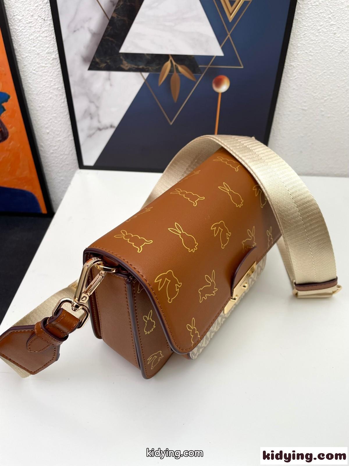 マイケルコース バッグ コピー 可愛い ウサギ プリント コンパクト ショルダーバッグ-2