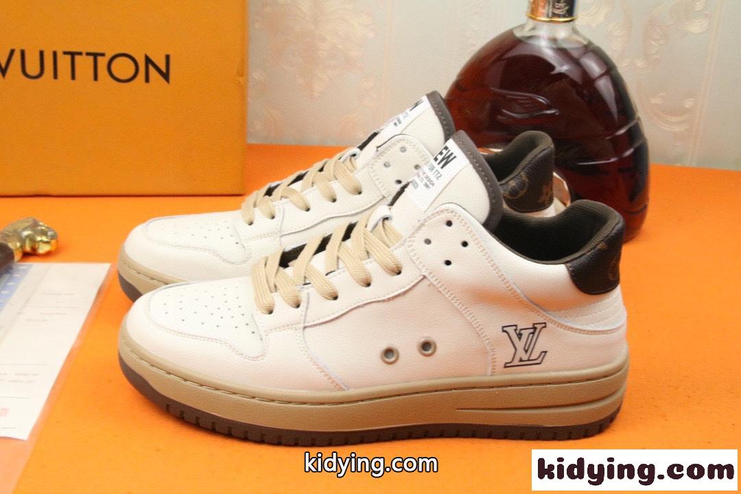 定番 人気 シンプル カジュアル 快適な履き心地 ルイ・ヴィトン スニーカー コピー メンズ カジュアルジューズ ホワイト-0