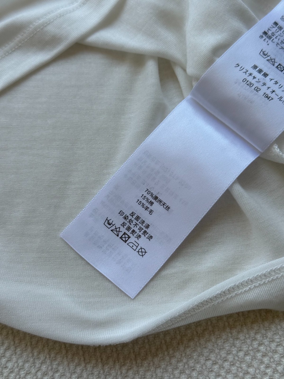 カジュアル ロゴ入り シアー 長袖Tシャツ 紫外線対策 セリーヌ Tシャツ コピー ホワイト-3