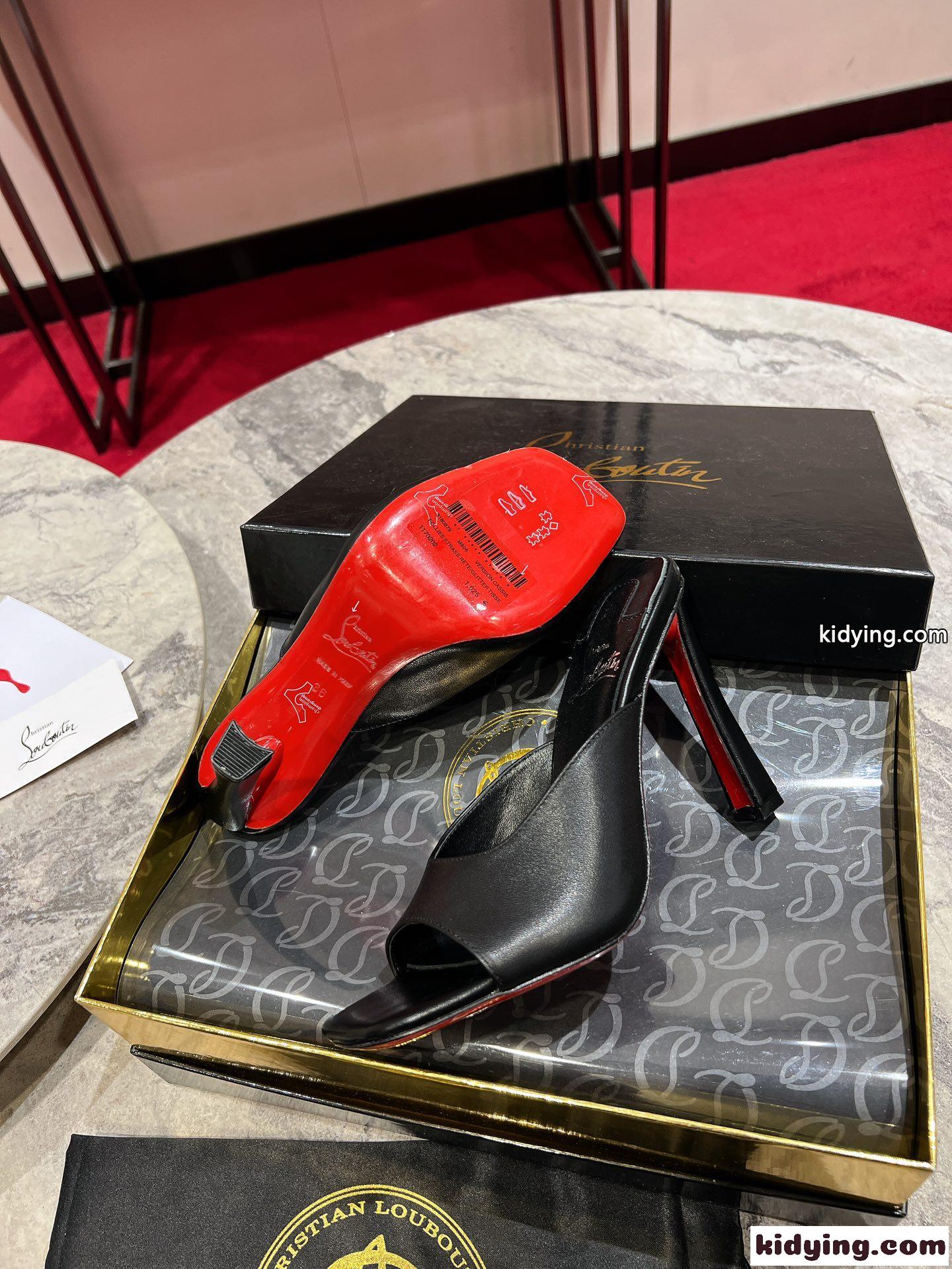 シンプルコンドラ ミュール クリスチャン・ルブタン サンダル コピー ブラック-1