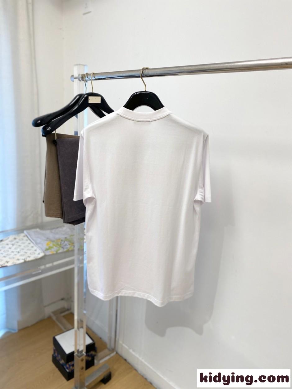 お洒落 ロゴ刺繍 合わせやすい 半袖Tシャツ モンクレール Tシャツ 偽物 ホワイト-2