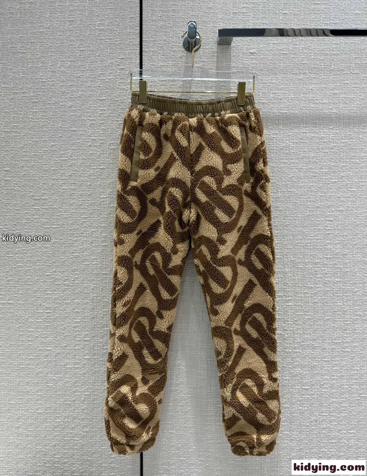 モノグラム フリース ジョギングパンツ 秋冬 バーバリー カジュアルパンツ コピー メンズ-1