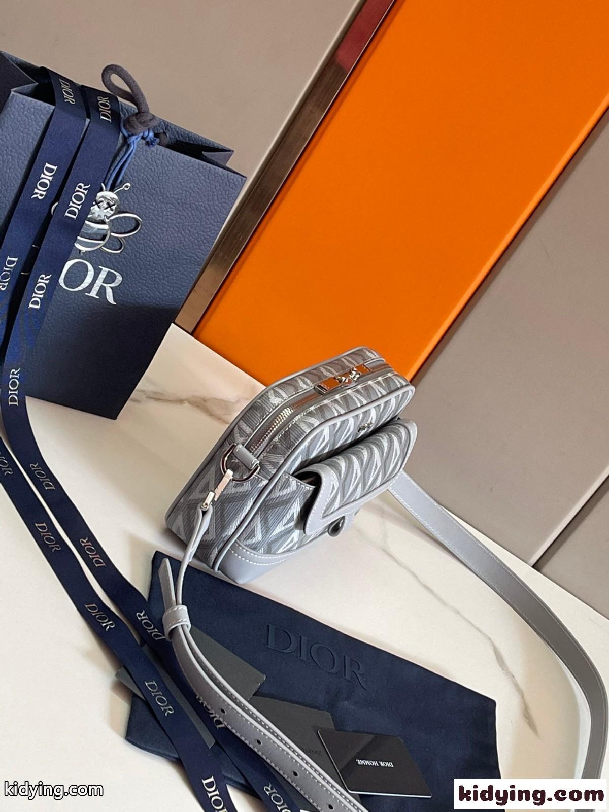 DIOR HIT THE ROAD メッセンジャーポーチ クリスチャン・ディオール バッグ コピー ショルダーバッグ-1