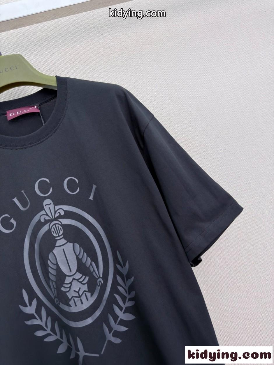 ユニセックス グッチ Tシャツ 偽物 ロゴプリント コットン 半袖Tシャツ ブラック-2