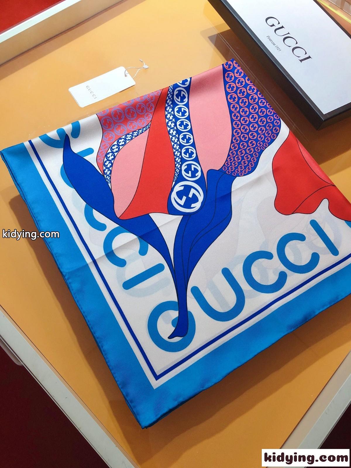 エレガント レディース GUCCI マキシ フラワー プリント シルク スカーフ スーパーコピー 90CM-0