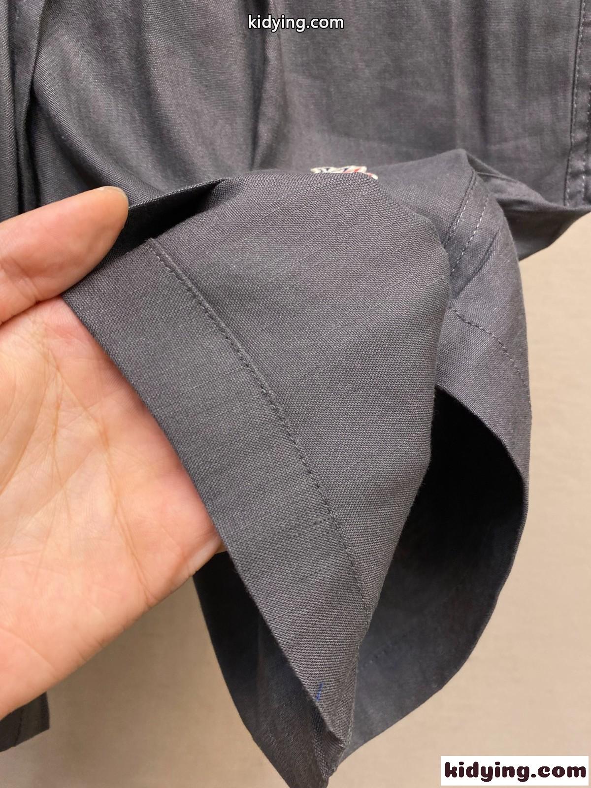 カジュアル 合わせやすい ショートパンツ モンクレール パンツ スーパーコピー-4