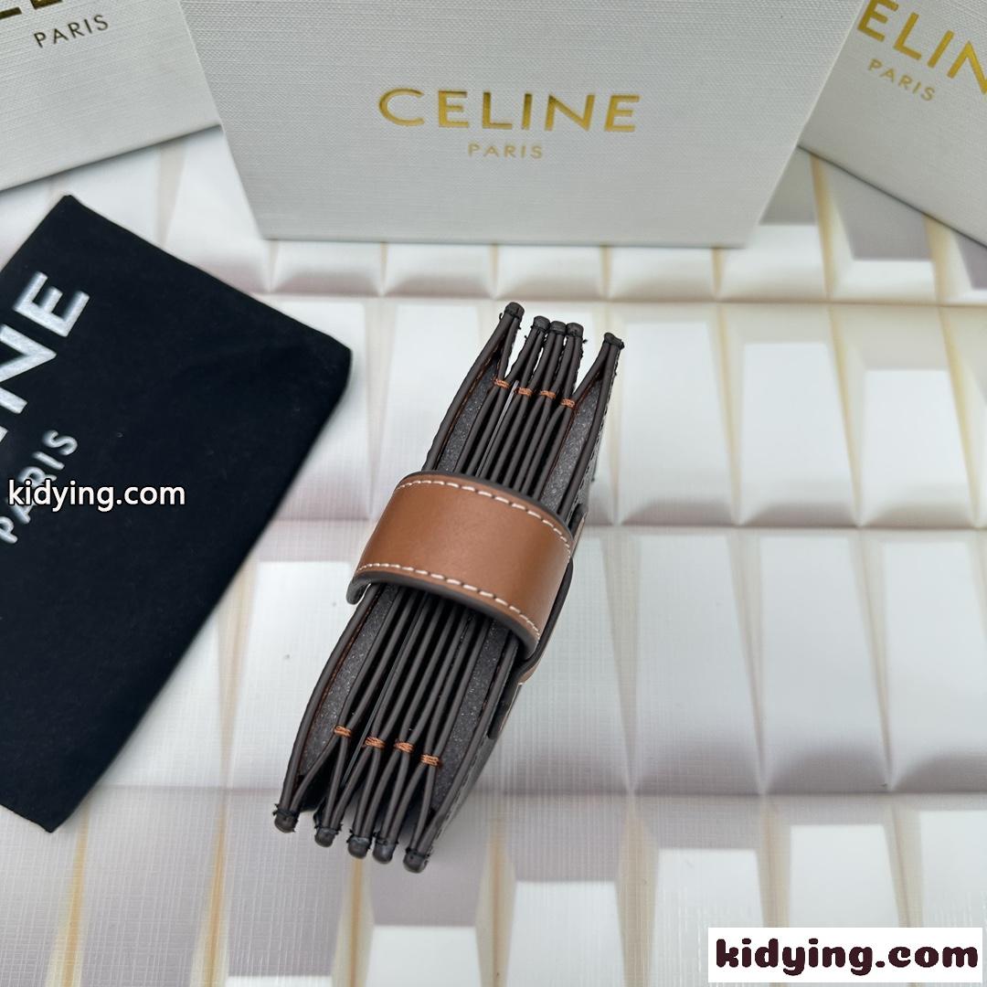 セリーヌ CELINE アコーディオン カードホルダー コピー トリオンフ-1
