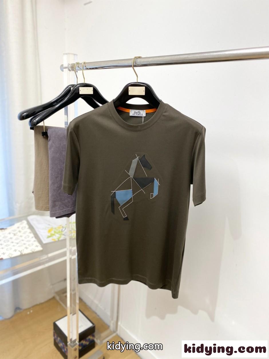 カジュアル ホース レザーパッチ クルーネック エルメス Tシャツ 偽物 グリーン-0