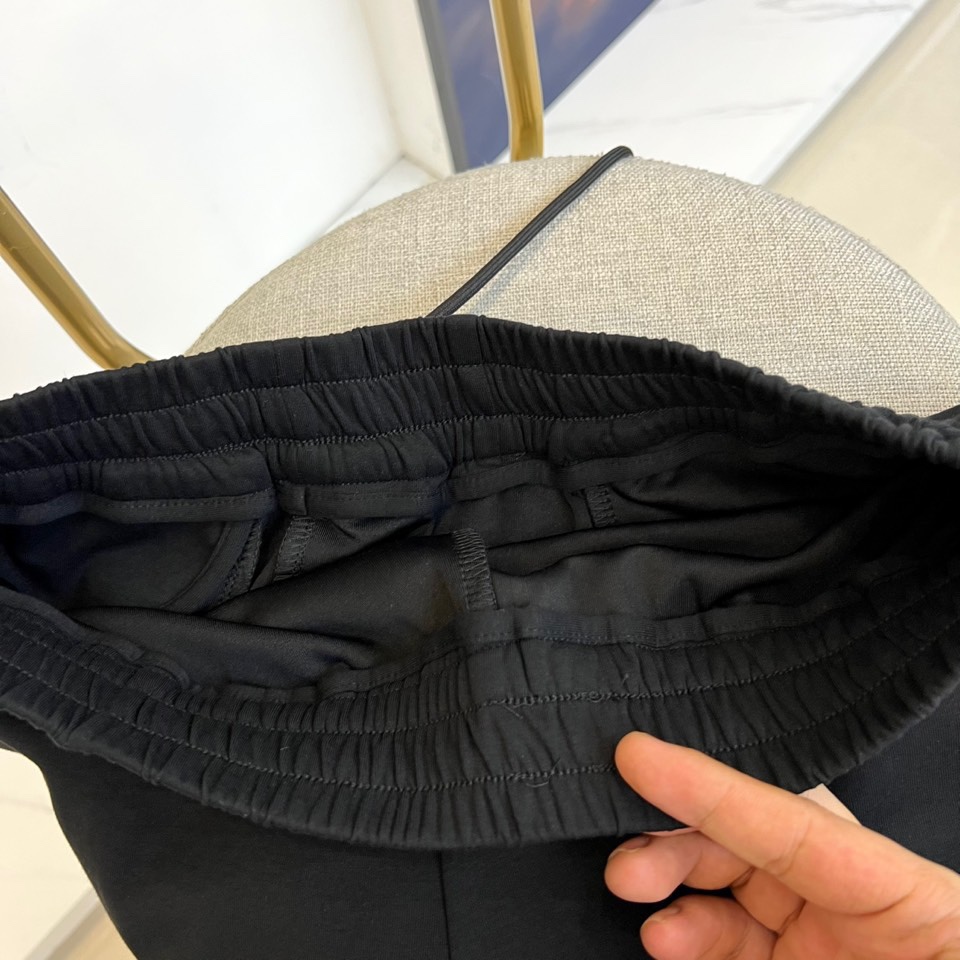 クロムハーツ パンツ 偽物 シンプル ロゴ入り カジュアル ショートパンツ ブラック-3