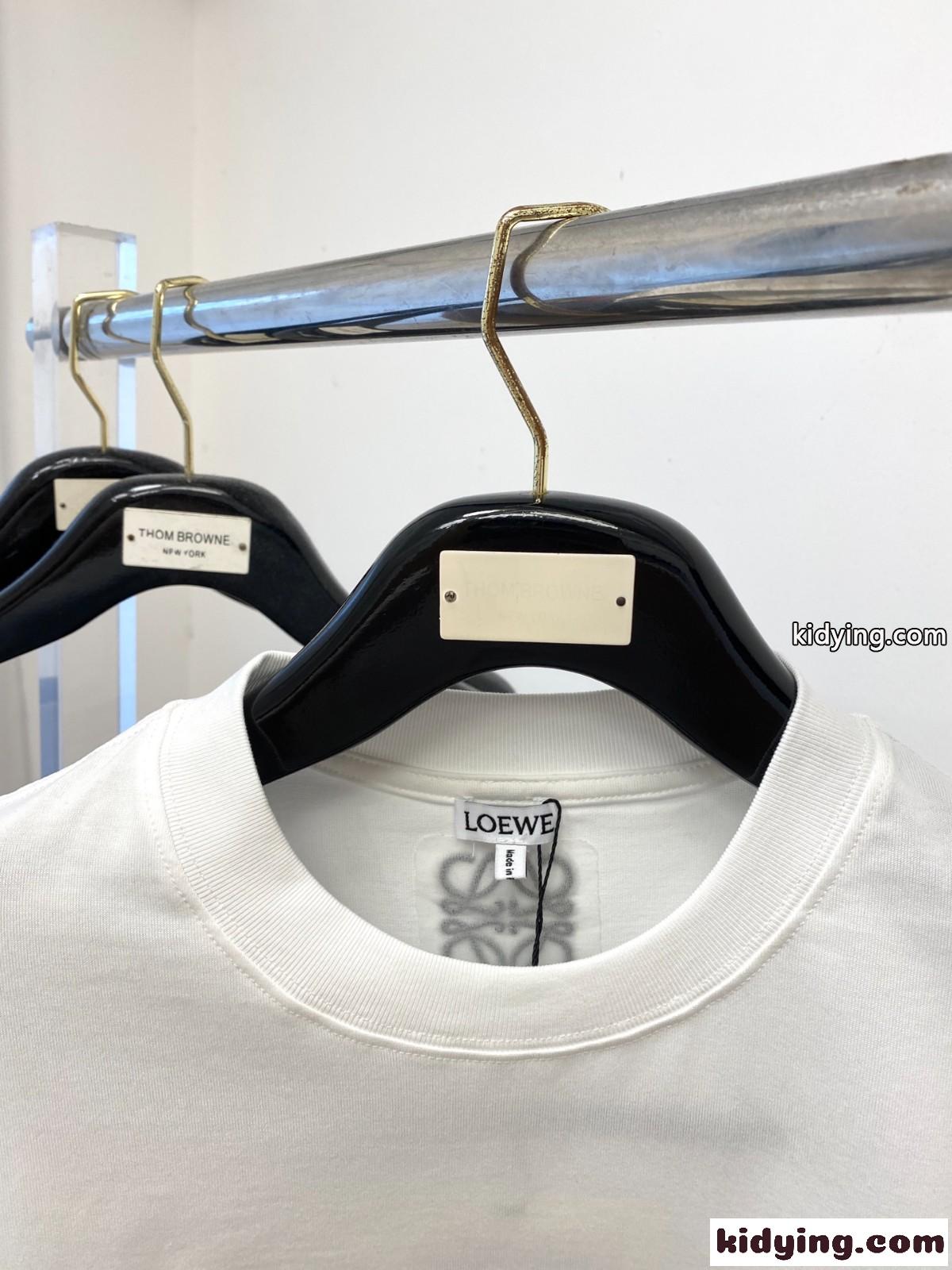 シンプル ロゴ入り ロエベ Tシャツ 偽物 クルーネック 半袖Tシャツ ホワイト-1