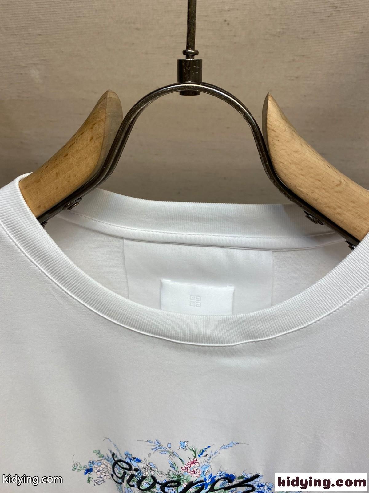 ブランドロゴ コットンフラワー 半袖Tシャツ ジバンシィ Tシャツ コピー ホワイト-2