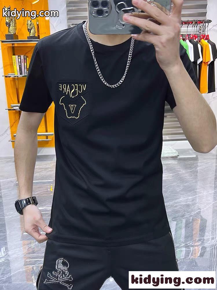 ヴェルサーチェ 半袖Tシャツ コピー 快適 メンズ トップス かっこいい カジュアル 春夏 新作 クルーネック-1
