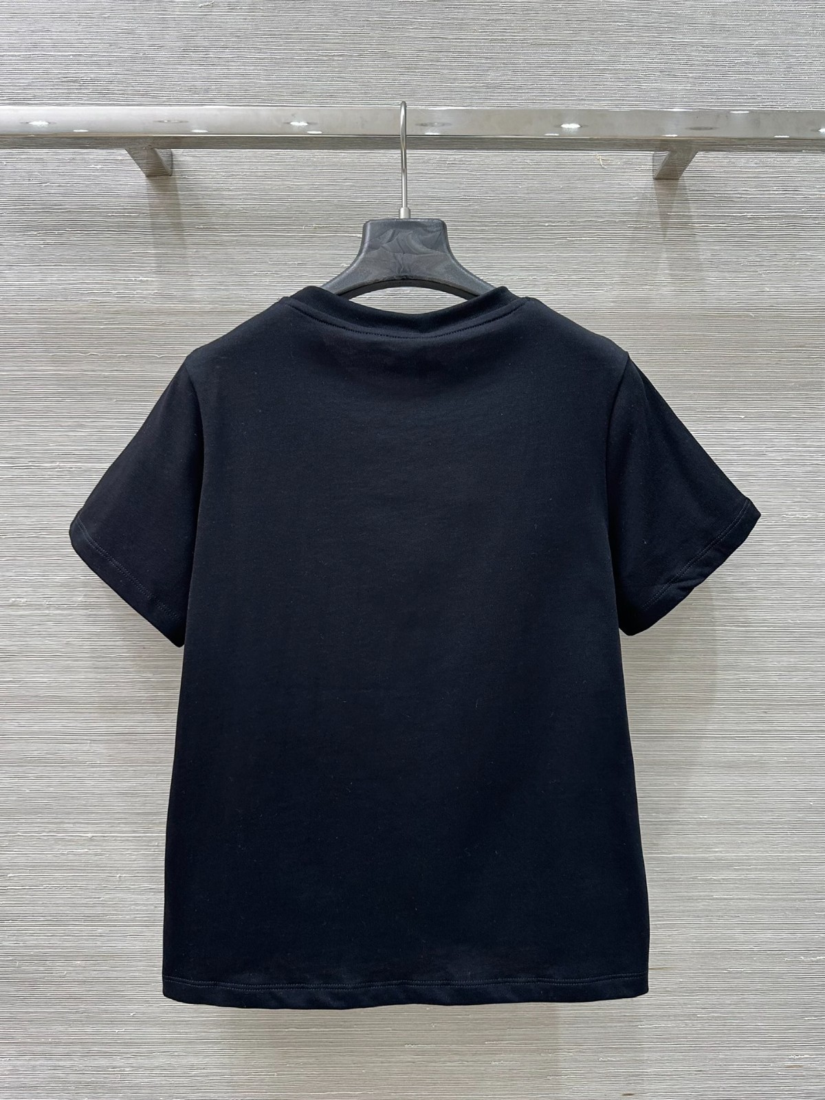 カジュアル 刺繍入り 半袖Tシャツ モンクレール Tシャツ 偽物 クルーネック ブラック-4
