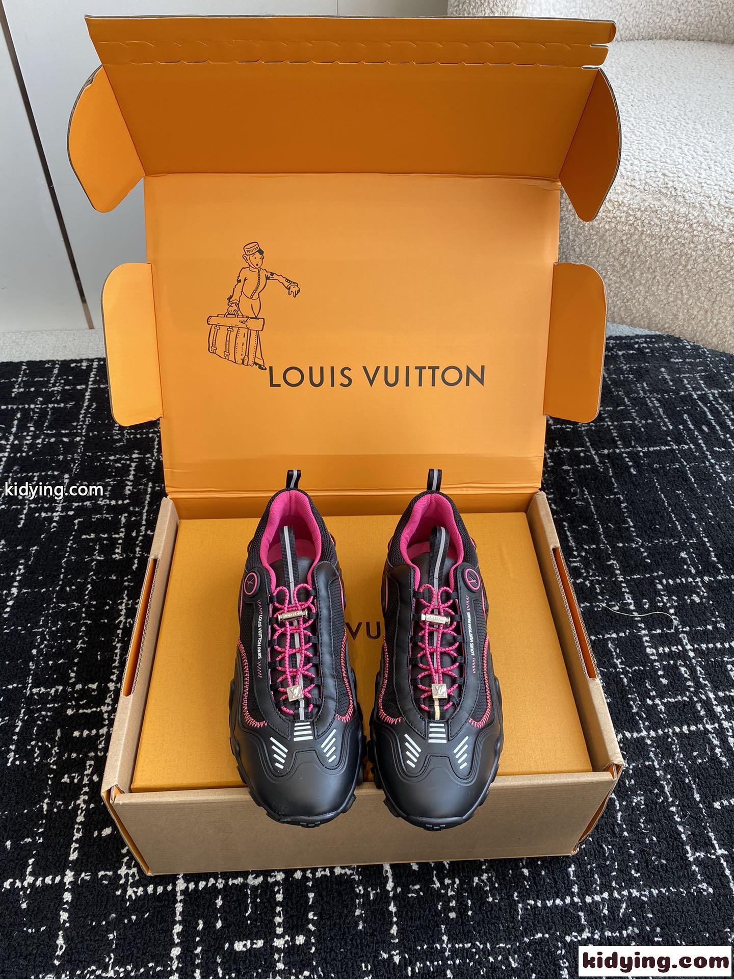 ルイヴィトン スーパーコピー お洒落 人気 LV ラッシュ・ライン スニーカー レディース-1