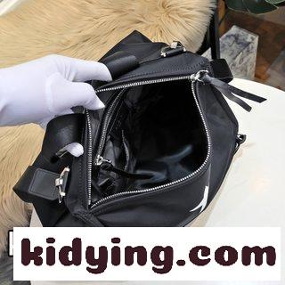 GIVENCHYジバンシーの最新のホワイトスターショルダーバッグ イヴ・サンローラン バッグ 安い コピー オリジナルの品質-1