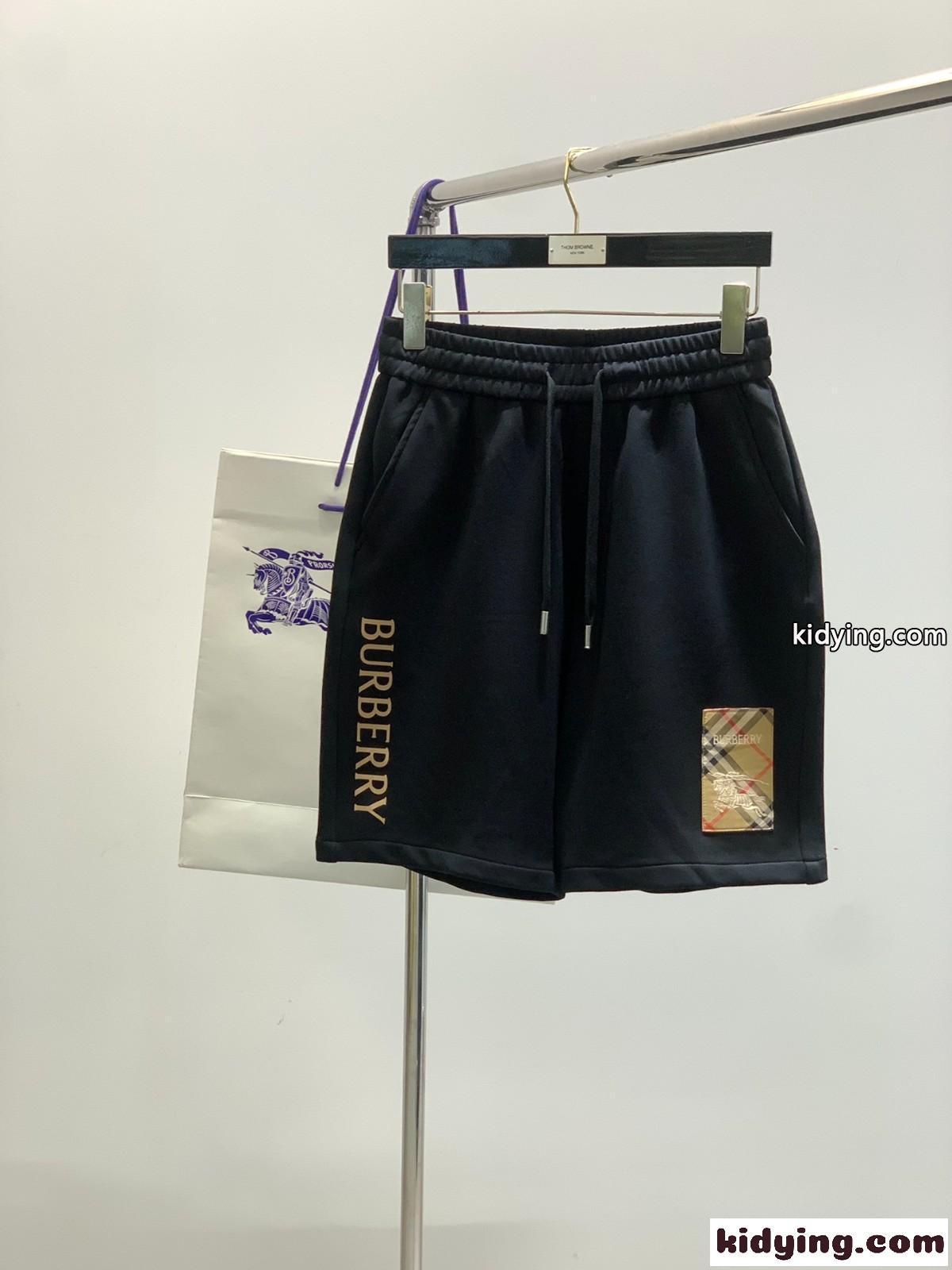 カジュアル 合わせやすい ショートパンツ バーバリー パンツ コピー メンズ ブラック-0