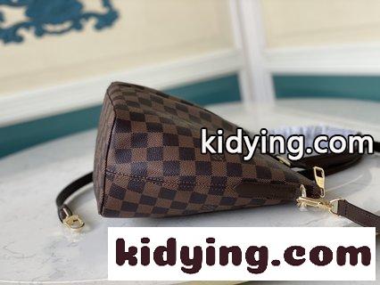 大きいサイズのMonogram帆布と粒面皮革を組み合わせて このV Tote MM手袋をデザインした。ルイ・ヴィトン バッグ 人気 コピー-1