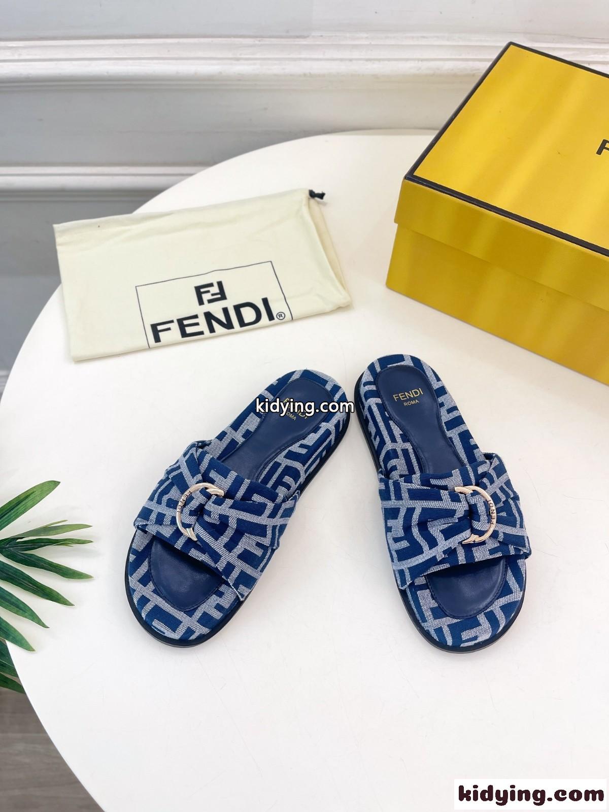 フェンディ フィール FFジャガード スライドサンダル スーパーコピー ブルー-2