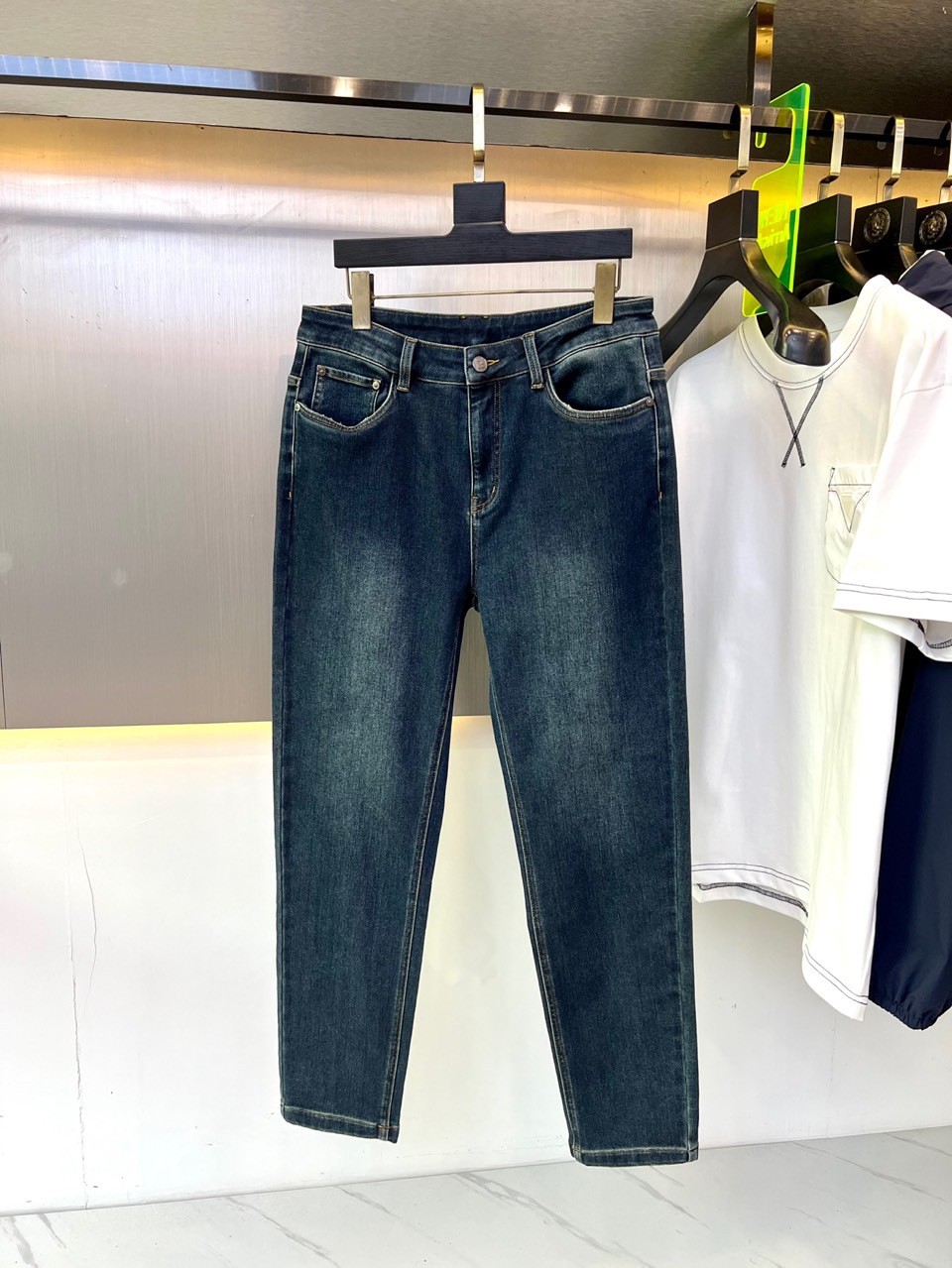 定番 カジュアル フェンディ ジーンズ コピー ストレッチ デニムパンツ-1
