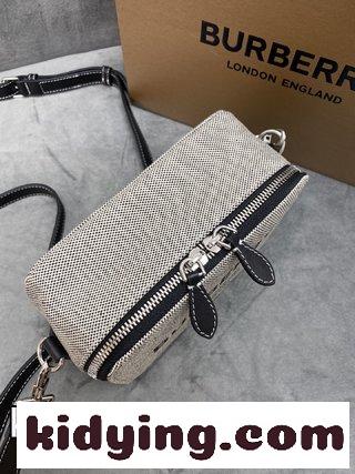 バーバリー バッグ 流行 コピー 塩は甘くて 背中に手を持ってもとてもきれいです ストリートショットを手に持ったほうがいいです-4