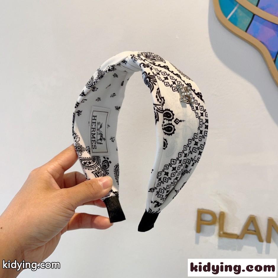 ペイズリー柄 Hロゴ ビジュー カチューシャ エルメス 偽物 ヘアアクセサリー-1